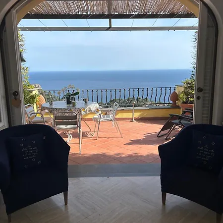 Apartment Roof Belvedere Capri